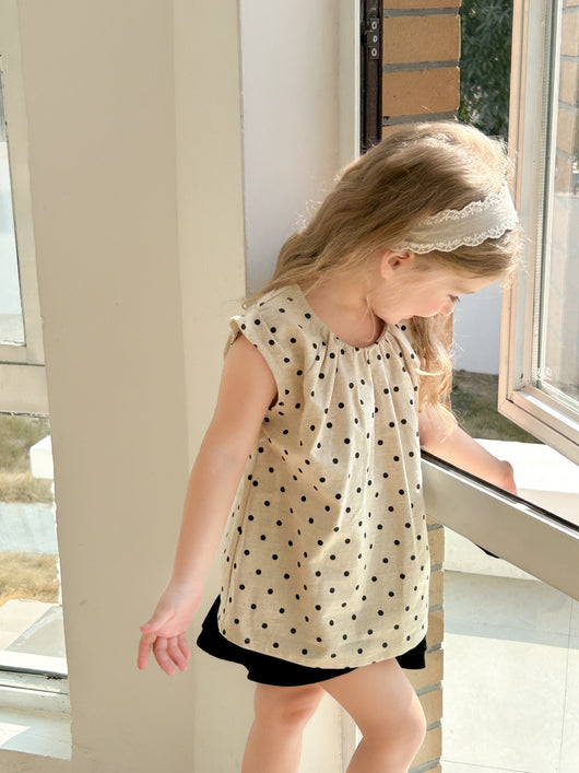 Blusa Niña Lunares Cuello Redondo Suelta Plisada Sin Mangas Verano - Image 7