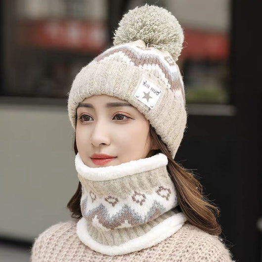 Gorro Tejido Grueso con Pompón de Terciopelo - Protección Auditiva y Calidez - Image 2