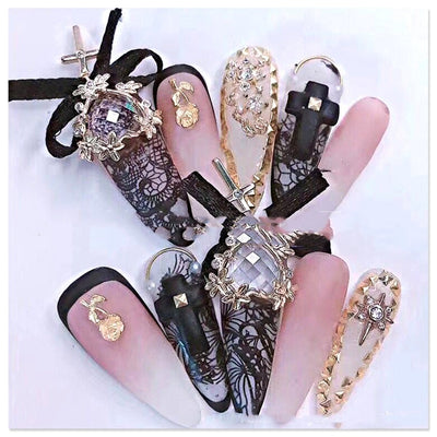 Manicura Elegante Encaje Negro y Blanco - Image 7