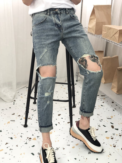 Pantalones Cortos Denim Rotos Estilo Coreano para Hombre - Image 4