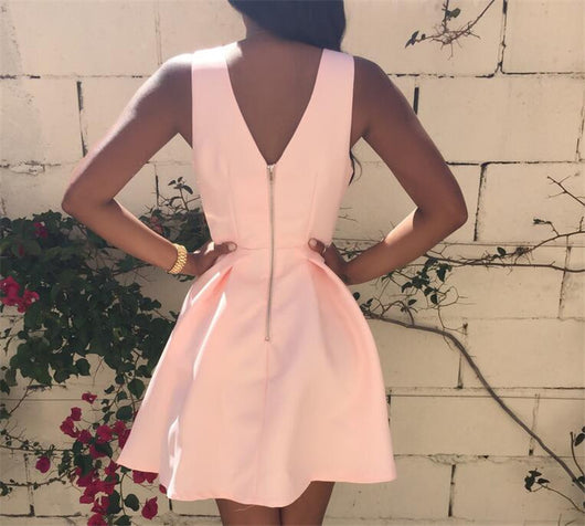 Vestido Elegante Escotado con Espalda Descubierta y Cierre - Image 10