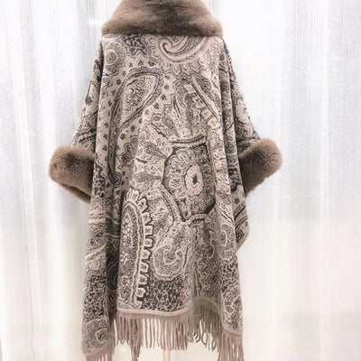 Poncho Tejido para Mujer Talla Grande con Cuello de Pelaje y Flecos - Image 5