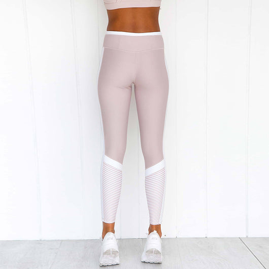Leggins Deportivos con Estampado y Costuras de Diseño para Yoga y Fitness - Image 3