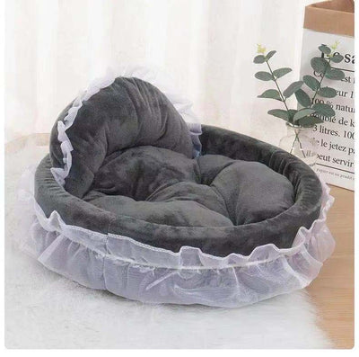 Cama Princesa para Mascotas con Encaje Teddy - Image 9