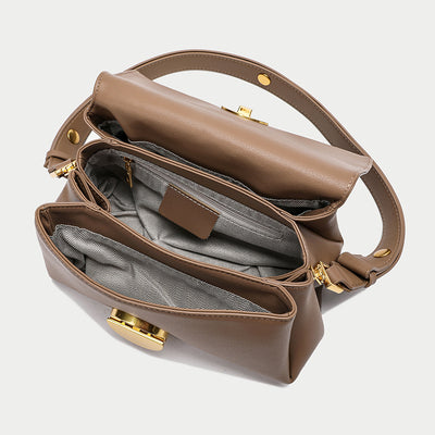 Bolso Mensajero de Cuero Genuino - Diseño Minimalista y Versátil - Image 4