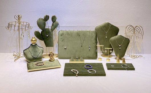 Organizador de Aretes y Joyas de Exhibición - Image 16