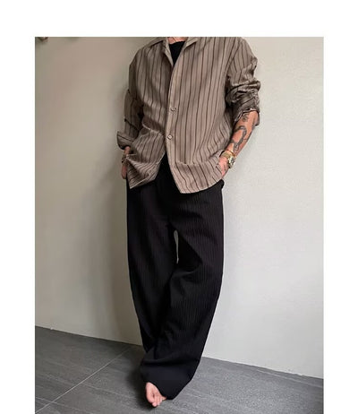 Pantalones Anchos Plisados con Textura para Hombre - Image 17