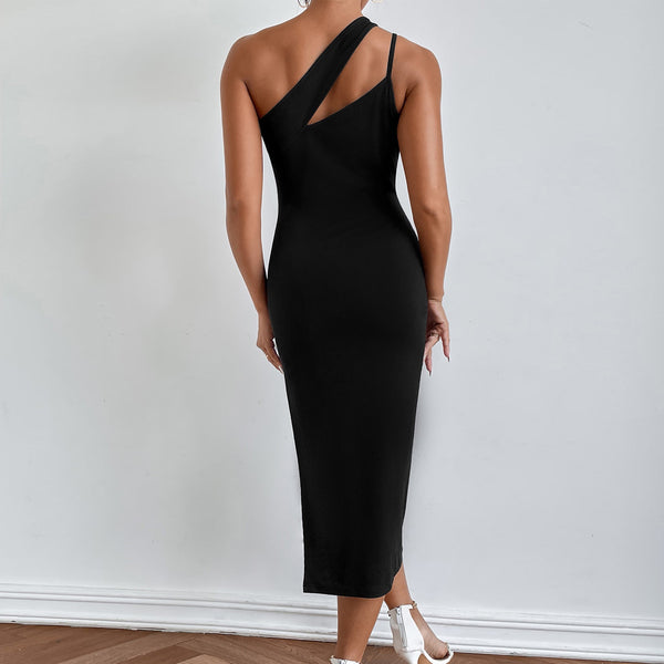 Vestido Ajustado con Espalda Abierta y Detalle de Hombro Descubierto