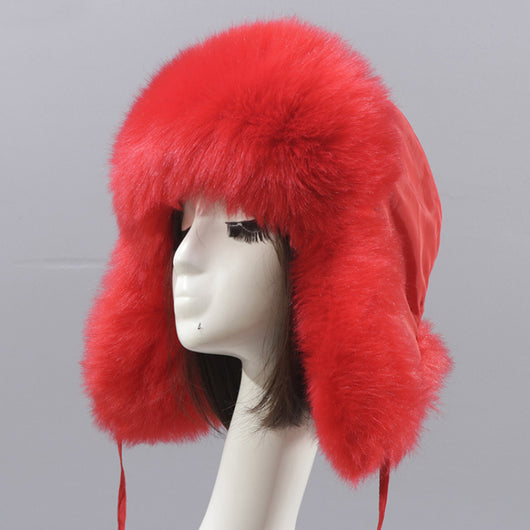 Gorro Invernal Mujer con Protección Auditiva y Forro de Felpa - Diseño Elegante con Detalle de Piel Sintética - Image 2