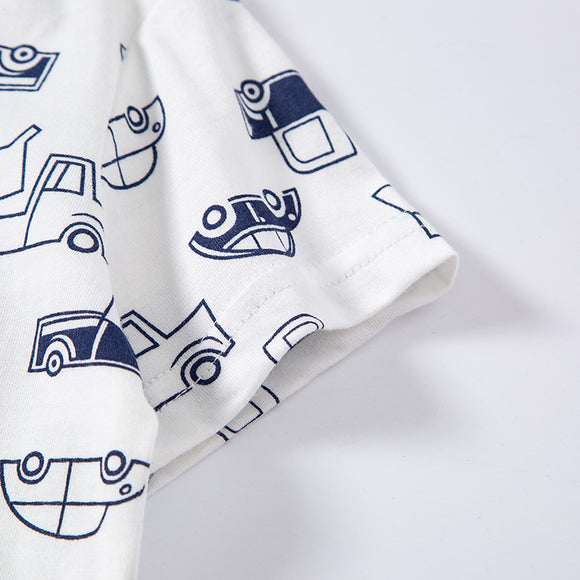 Playera Infantil con Estampado de Auto - Manga Corta para Niños