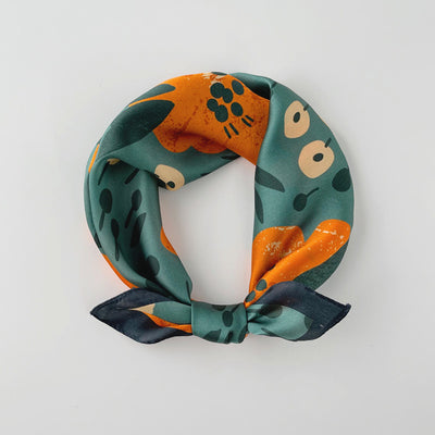 Pañuelo de Seda Estampado Floral Cuadrado Pequeño - Image 8