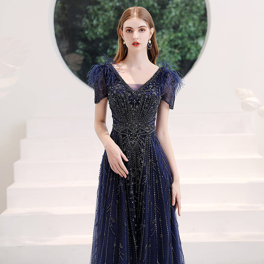 Vestido de Noche Elegante y Sofisticado para Eventos Corporativos - Image 5