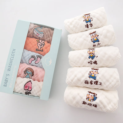 Babero de Toalla Bordado para Bebé con Diseño Personalizado - Image 18