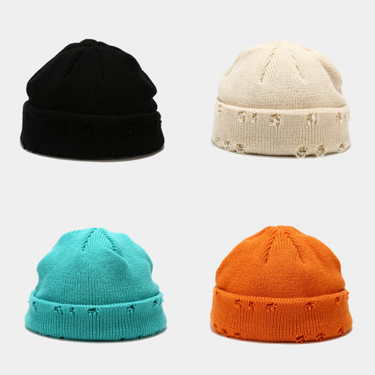 Gorro de Lana Tejida con Perforaciones - Image 7