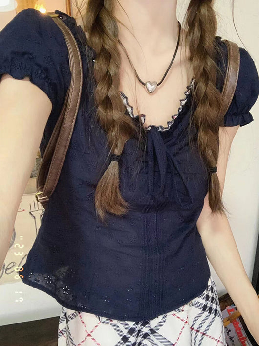 Blusa Escote V con Encaje y Mangas Abullonadas - Image 16