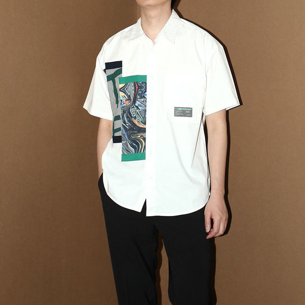 Camisa Estampada de Manga Corta
