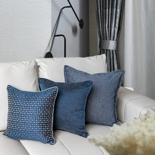 Cojín Minimalista Azul Denim para Sala de Estar Moderna - Image 4