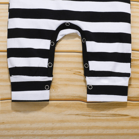 Enterizo Infantil con Diseño de Letras y Parches Estampados - Image 4