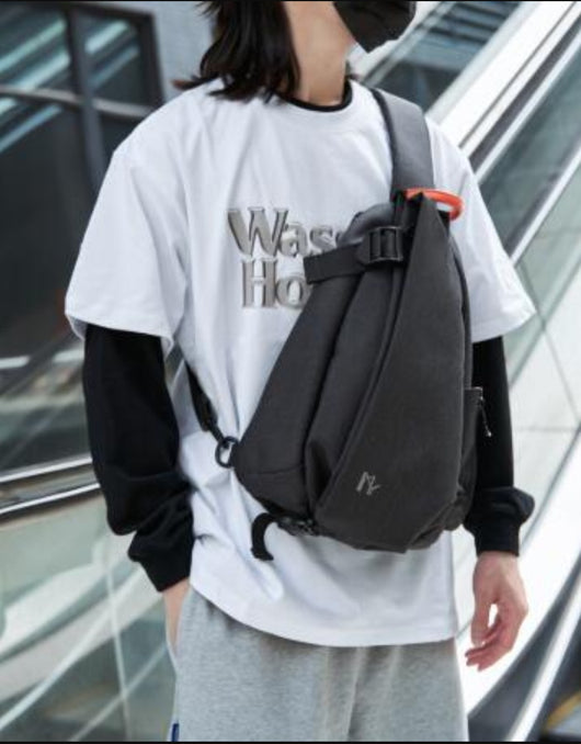 Bolso Bandolera Impermeable Multifuncional para Hombre - Image 6