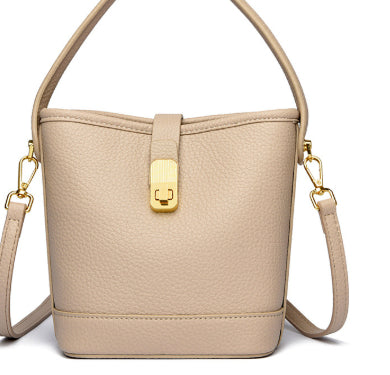 Bolso de Cuero Minimalista Bandolera Multicapa - Diseño Versátil y Elegante - Image 20