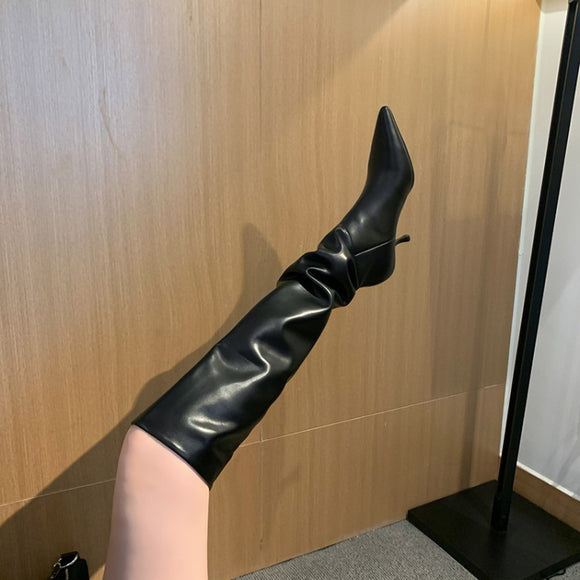 Botas Largas de Cuero con Cierre de un Paso Elástico