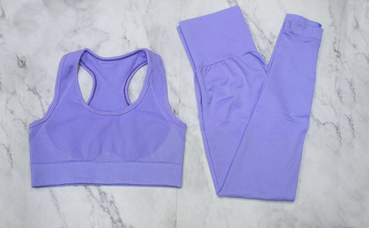Conjunto de Yoga sin Costuras con Levantamiento de Glúteos - Image 51