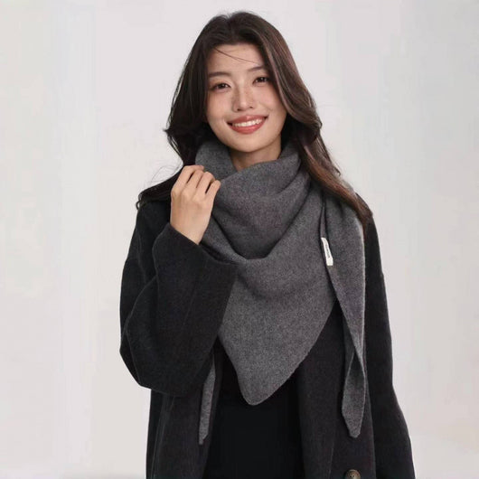 Pañoleta Triangular de Lana Pura para Otoño e Invierno - Image 22