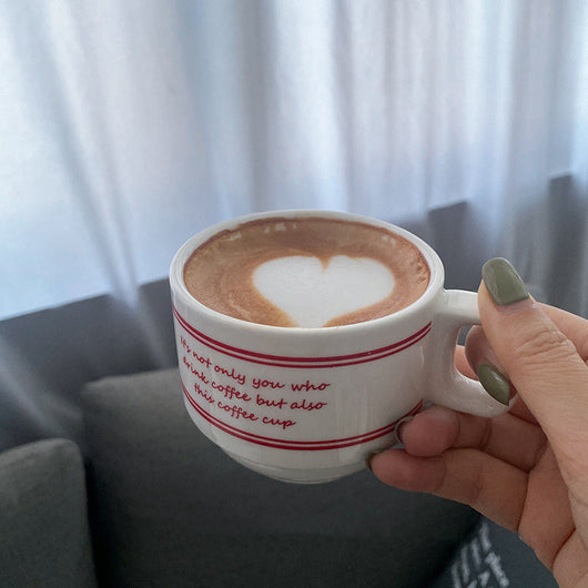 Taza Cerámica Retro para Café con Diseño de Flor Tirador de Leche - Image 9