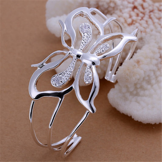 Pulsera de Cristal Zirconia con Mariposa Elegante - Image 3