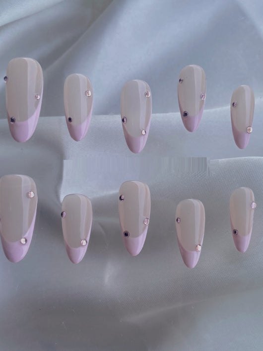 Manicura Francesa Almendra con Acabado Profesional - Image 3