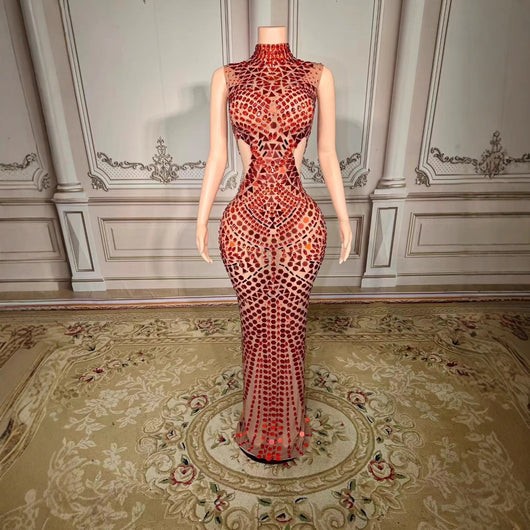 Vestido Halter de Lentejuelas Espejo con Cola Elegante - Image 20