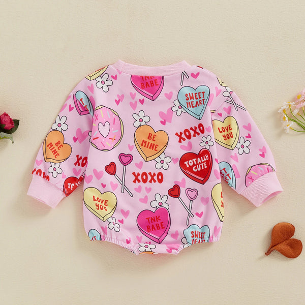 Jumpsuit Infantil con Estampado de Corazones y Mangas Largas