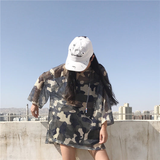Playera de Protección Solar Harajuku con Capucha - Diseño Hueco Camuflaje - Image 4