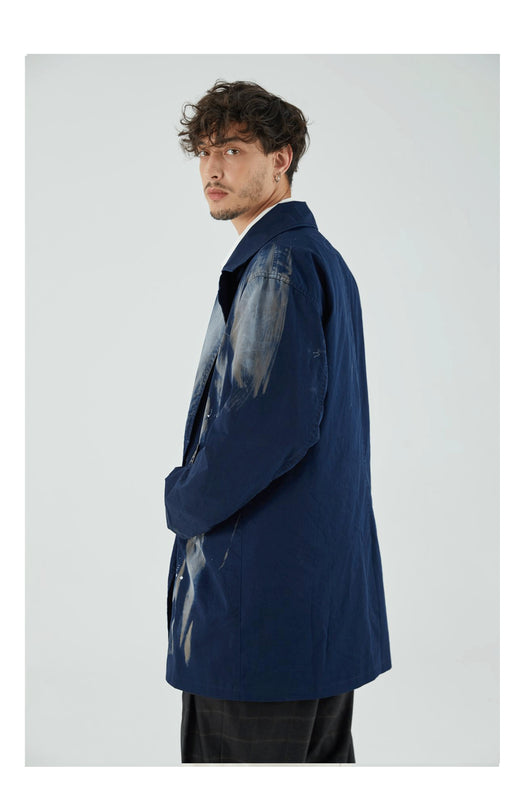 Gabardina Vintage Artesanal con Detalles Gastados - Image 9