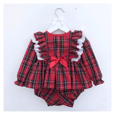 Traje Infantil Cuadros Rojos con Moño y Encaje - Image 6