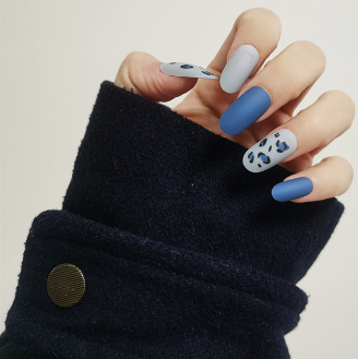 Uñas Postizas Azules con Diseño Graffiti - Efecto Profesional Duradero - Image 17