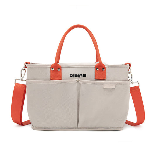 Bolsa Maternal Diagonal Compacta - Diseño Moderno y Funcional - Image 4