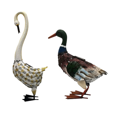 Lámpara Solar Decorativa de Cisne en Hierro Forjado para Jardín - Image 2