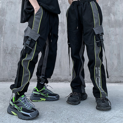 Pantalones deportivos holgados con cintura ajustable