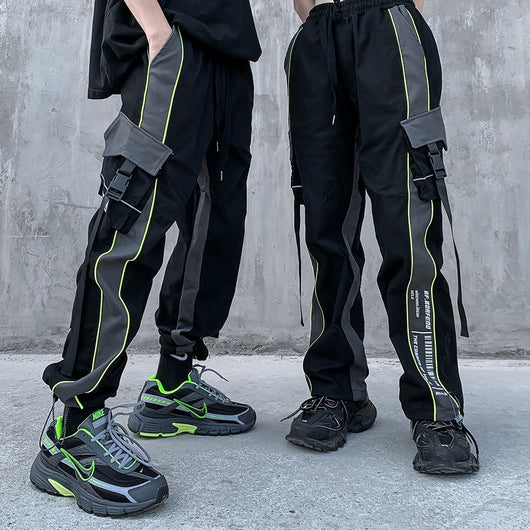 Pantalones deportivos holgados con cintura ajustable