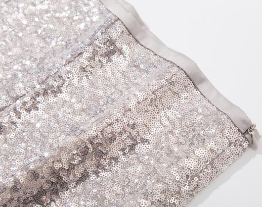 Falda Elegante con Detalles de Lentejuelas y Abertura Trasera - Image 12