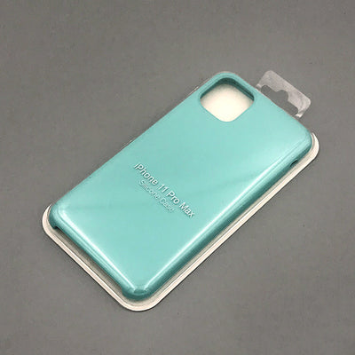 Funda de Silicona Líquida Compatible con Apple - Protección Oficial - Image 4