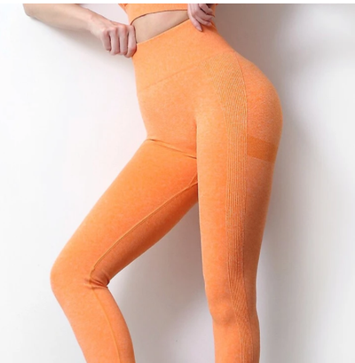 Leggins Deportivos Sin Costuras con Levantador de Glúteos - Image 9