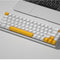 Blanco Y Amarillo