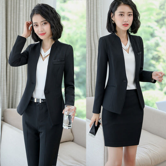 Uniforme Profesional para Recepción Hotelera y Atención al Cliente - Image 9