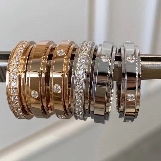 Anillo Girasol con 7 Diamantes de Rotación Completa