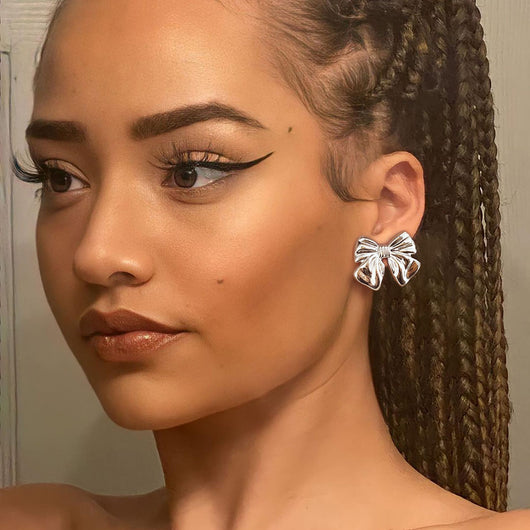 Aretes de Moño Estilo Europeo y Americano con Baño de Cobre 18K - Image 3
