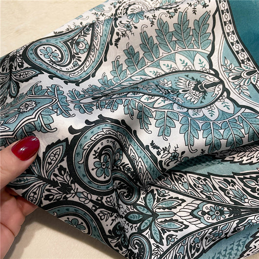 Pañuelo de Seda Estampado Vintage para Mujer - Image 15
