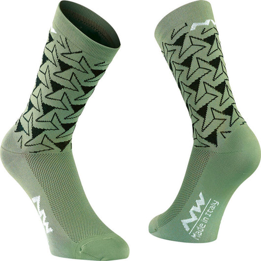 Calcetines de Ciclismo Profesional de Secado Rápido - Image 10