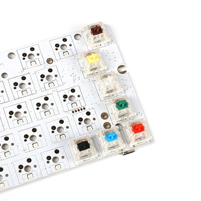 Teclado Mecánico RGB Hot Plug Transparente con Ejes Intercambiables - Image 2